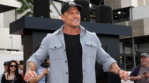 美冠杯首回合5球领先，专家解析二月初赛果优劣